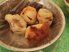 肉煎包-依云煎包店
