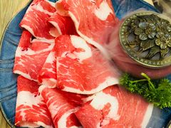 厚切安格斯雪花牛肉-新草堂锅物料理(泉城路店)
