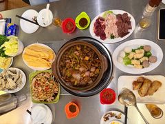 -胡须佬鸡煲四季火锅店(石厦西村直营店)