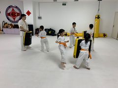 -极真空手道疾风道场(虹口凉城店)