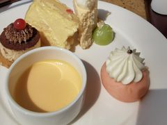-松山湖凯悦酒店·Café自助餐厅·周末火舞秀表演