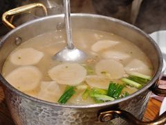 -黄泥岗·地道湖北菜(奥特莱斯店)