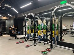 -超级猩猩健身·私教(上海体育场店)