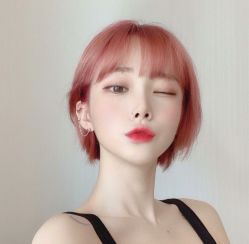 -BULB STUDIO 巴柏明星发型工作室