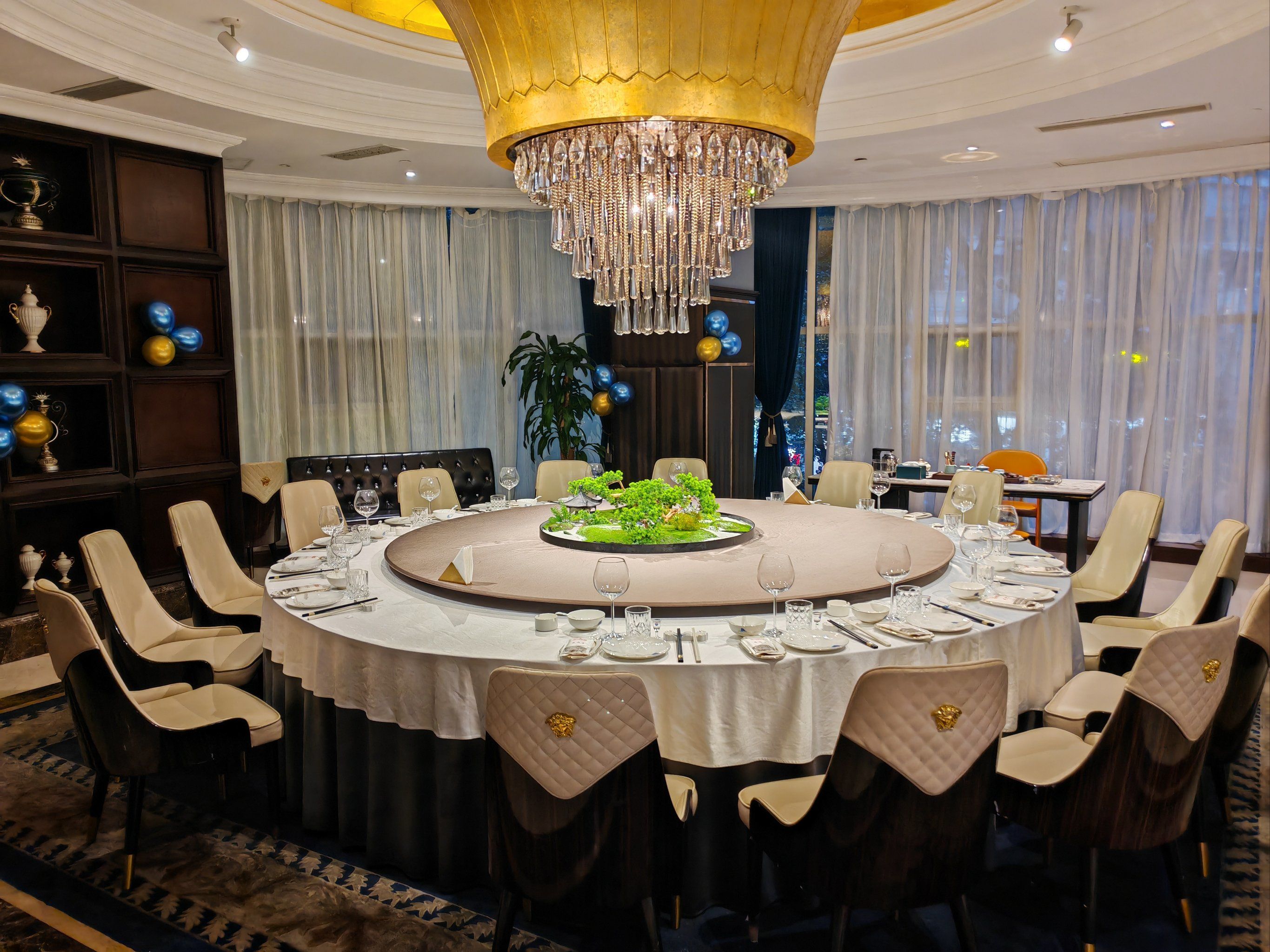 今天的包厢感觉不一样