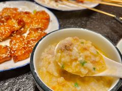 -何妹湿辣牛肉·粤式烧烤砂煲(桂雅路店)