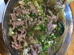 -杨三娘跷脚牛肉(羊子山西路店)