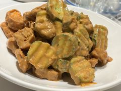 -梅飞酒家(名辉豪庭店)