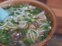 鸡汤米线-正宗李家土鸡米线店