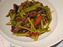 -巴扎美食·新疆菜·西域歌舞表演餐厅(新疆大厦店)
