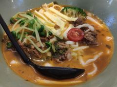 茄汁黑猪片儿川-陳八两面家(滨江天街店)