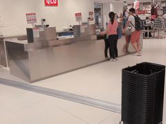 -优衣库(重庆星光时代广场店)