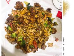-小柒家第一锹东北菜(城关店)