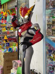 -百荣二期玩具城