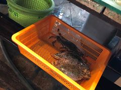 -班赞海鲜市场胖阿姨加工点