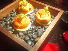 海胆鱼子酱-wann lounge 低温慢煮牛排·清吧