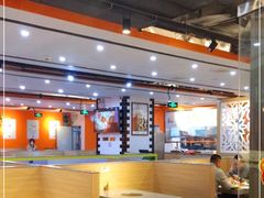 大堂-名门潮牛·鲜牛肉海鲜火锅.烧烤自助餐厅(诚丰广场店)
