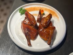 脆皮乳鸽-粤凤佬
