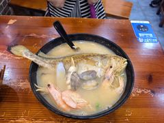 -台州老六海鲜面馆(上南总店)
