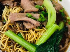 -颂记牛肉粉