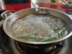 清汤营养锅底-老石黑山羊毛驴肉火锅(金凯广场店)