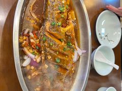 -自游人·美食一楼