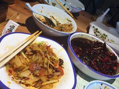 -怪噜范·老贵阳街头名小吃(鸿通城店)