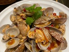 -楚山晓·湖北菜(武汉光谷K11店)