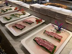 -雍和会海鲜姿造自助(湖东路店)