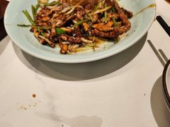 -梅飞酒家(名辉豪庭店)