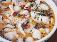 -胡子饮食店