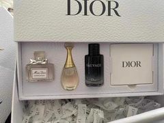 -DIOR迪奥(德基广场女装店)