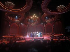 -交通银行前滩31演艺中心