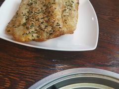 -陆记牛庄·碳锅龙虾烧烤(爱上花园店)