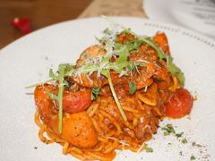 -Mark&Mars Restaurant