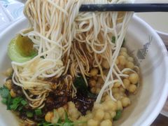 -耙豌豆重庆小面