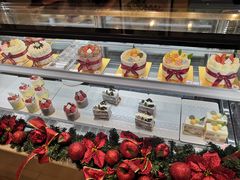 -花花卷卷·鲜食蛋糕(静安久光百货店)