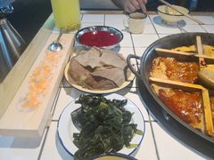 -瓜西西重庆火锅(花溪店)