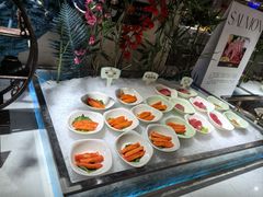 -腾阁自助餐厅(朝林广场店)