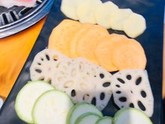 -唯成•韩国炭火烤肉 유성고기