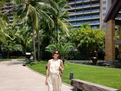 -三亚湾海居铂尔曼度假酒店