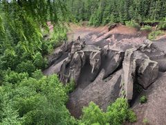 -峡谷浮石林景区
