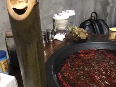 -黄潇洒老火锅(九眼桥宏济巷店)