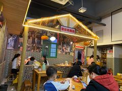 大堂-老三样·美食研究中心(世贸路店)