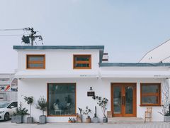 -AHAVA·Fang Baking Studio