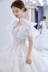 -MISS MIA 婚纱品牌馆