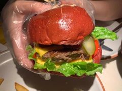 红丝绒芝士牛肉汉堡-阿妮叶李(光谷世界城店)