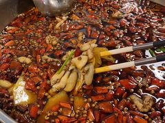 中辣锅底-味之绝热血美蛙鱼火锅(中坝店)