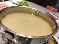 -鼎鼎香·港式火锅(北京SKP店)