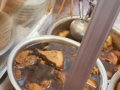 -松树干拌面店